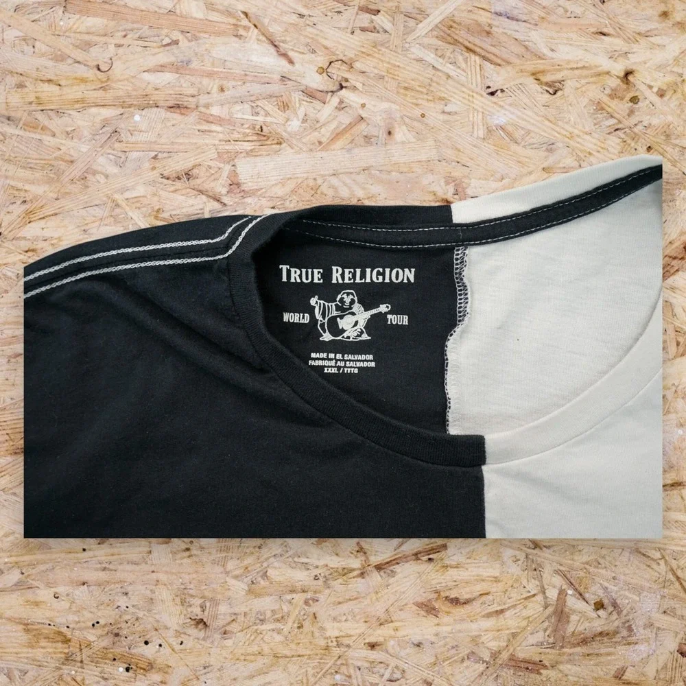 TRUE RELIGION World Tour Men's Graffiti Print Graphic T Shirt 3XL Black &‎ White